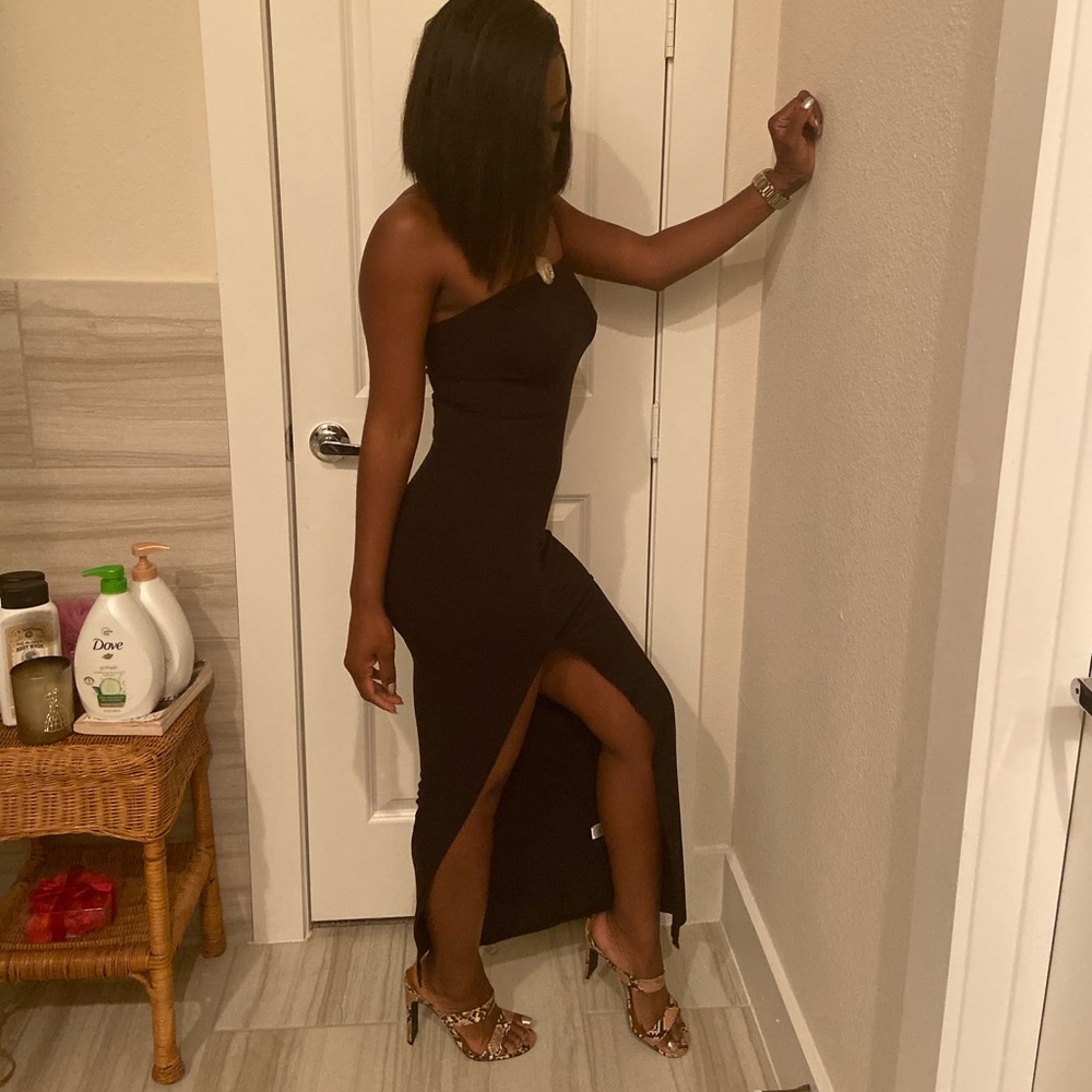 Tub slit Dress